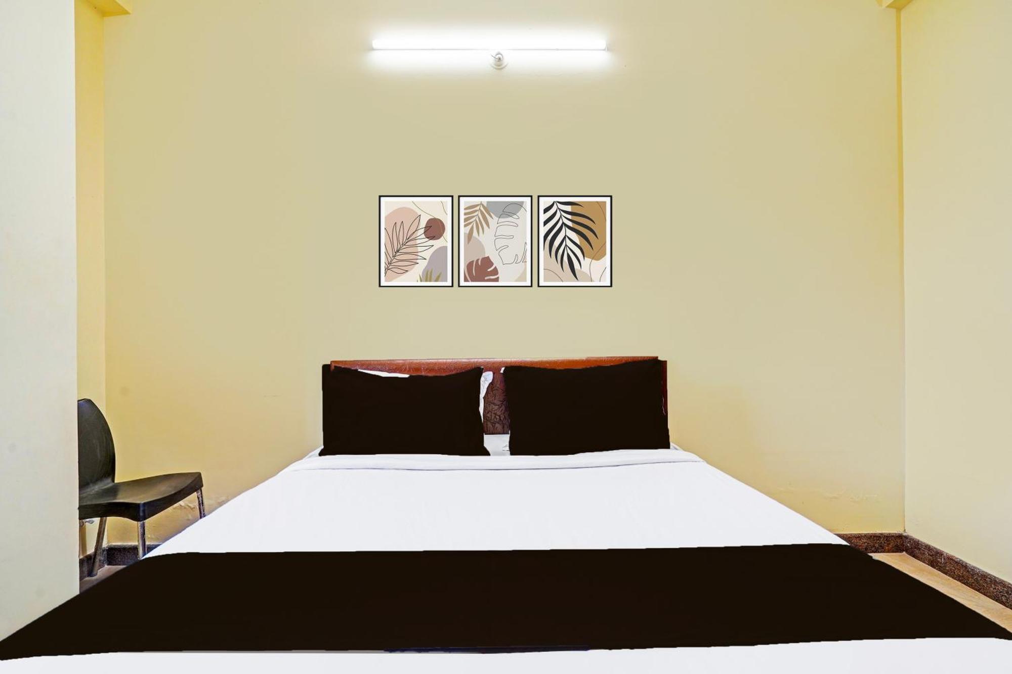 Super Hotel O Srigandhakavalu Formerly Chamundeshwari Lodging Jalahalli Ngoại thất bức ảnh