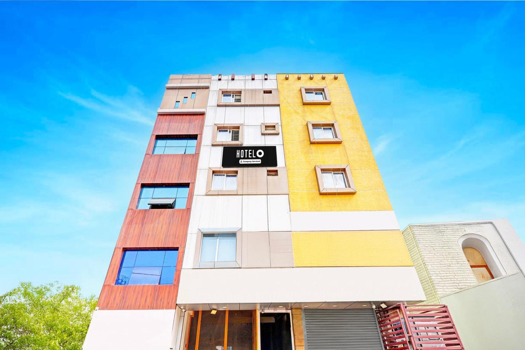 Super Hotel O Srigandhakavalu Formerly Chamundeshwari Lodging Jalahalli Ngoại thất bức ảnh