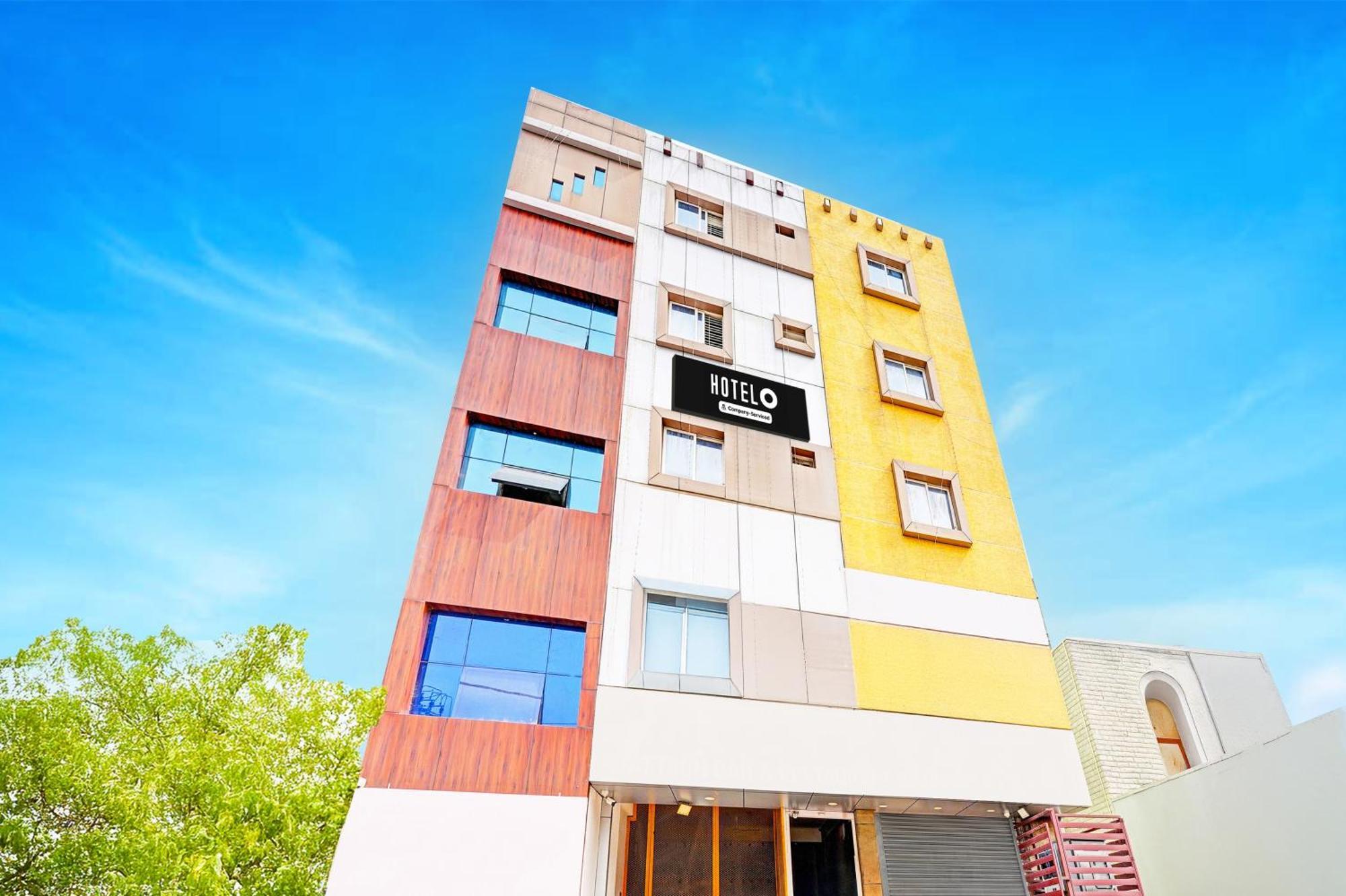 Super Hotel O Srigandhakavalu Formerly Chamundeshwari Lodging Jalahalli Ngoại thất bức ảnh