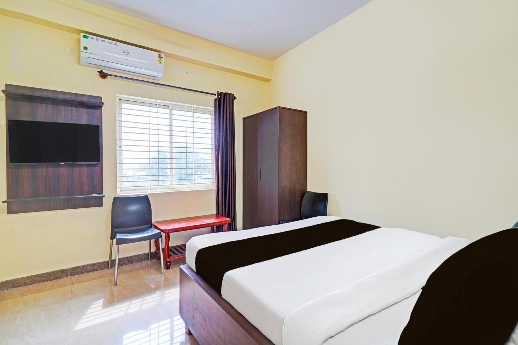 Super Hotel O Srigandhakavalu Formerly Chamundeshwari Lodging Jalahalli Ngoại thất bức ảnh