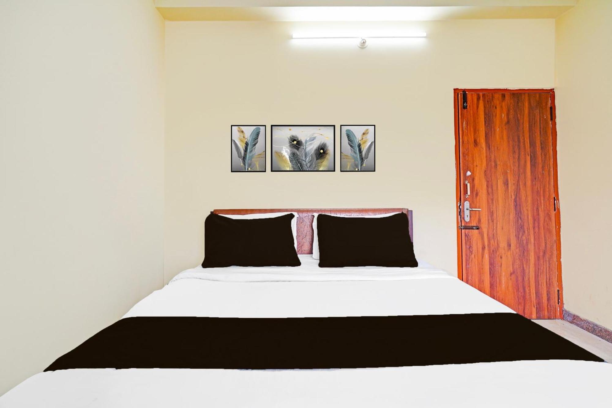 Super Hotel O Srigandhakavalu Formerly Chamundeshwari Lodging Jalahalli Ngoại thất bức ảnh