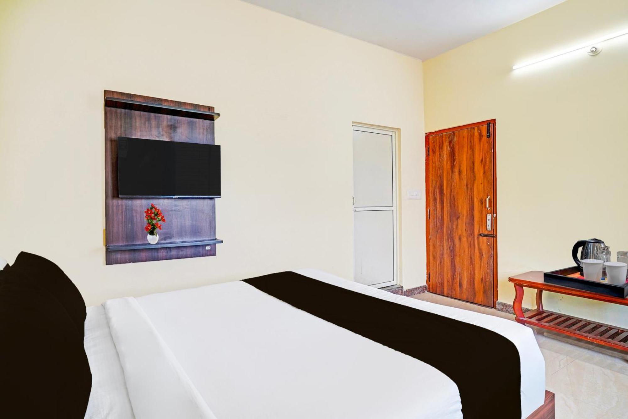 Super Hotel O Srigandhakavalu Formerly Chamundeshwari Lodging Jalahalli Ngoại thất bức ảnh
