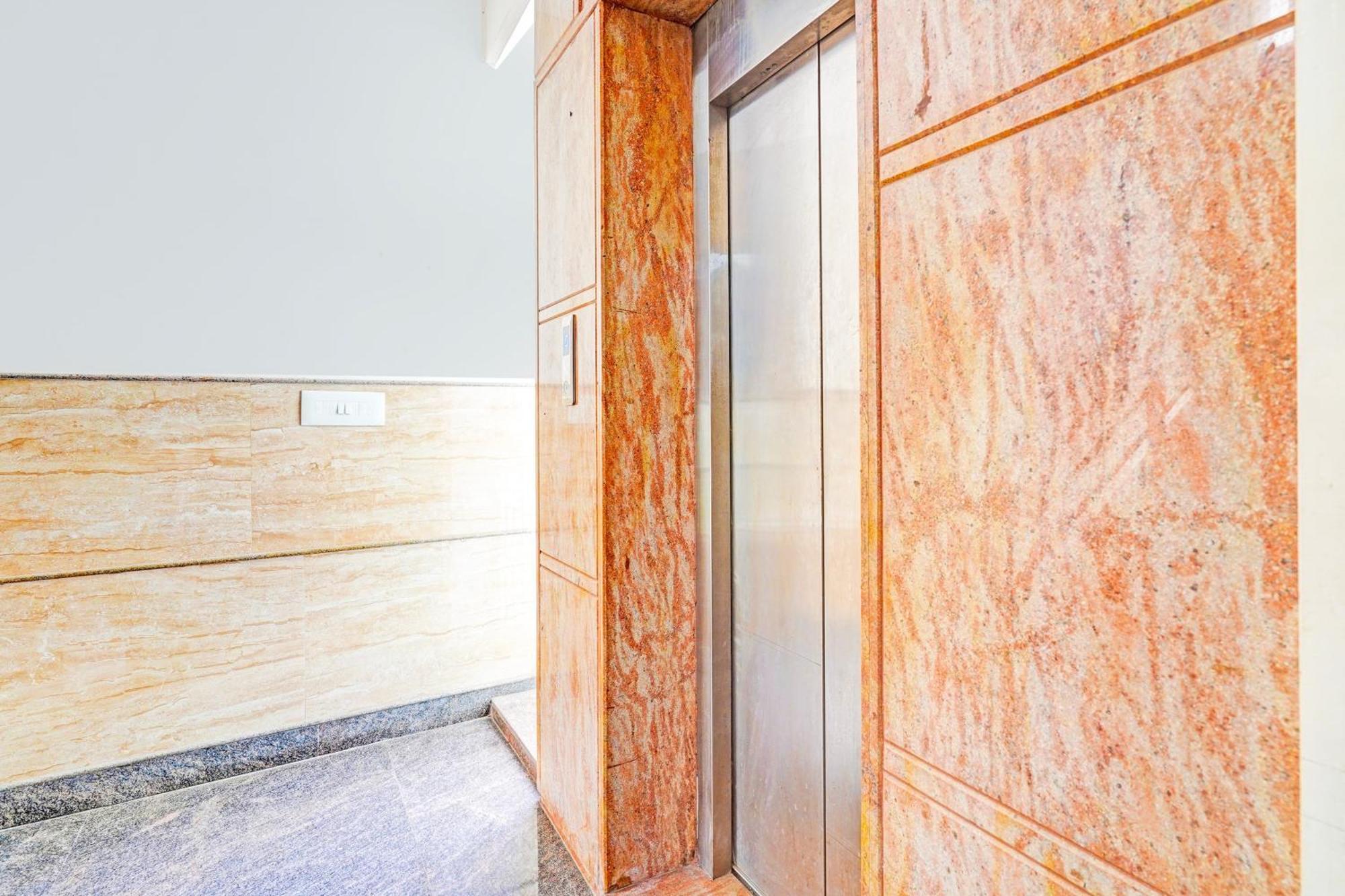 Super Hotel O Srigandhakavalu Formerly Chamundeshwari Lodging Jalahalli Ngoại thất bức ảnh